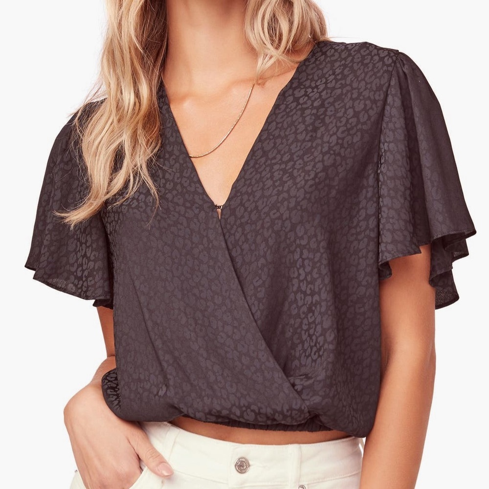ASTR the Label flutter Sleeve Jacquard Surplice black leopard crop Top